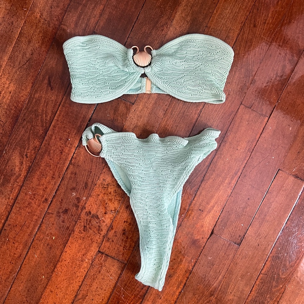 Cleonie Green Textured Bikini Set